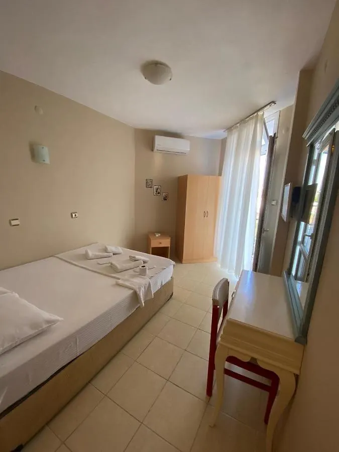 Nese Hotel Çeşme