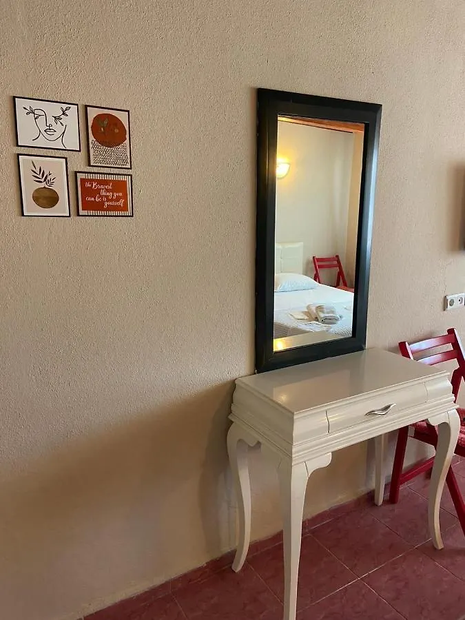 Nese Hotel Çeşme Pensjonat
