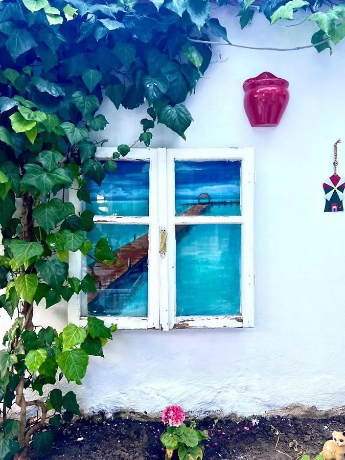 Pensjonat Nese Hotel Çeşme
