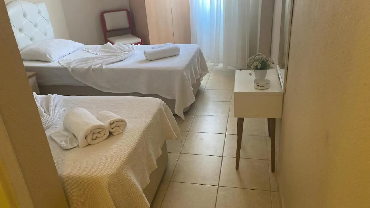招待所 Çeşme 尼斯旅馆酒店